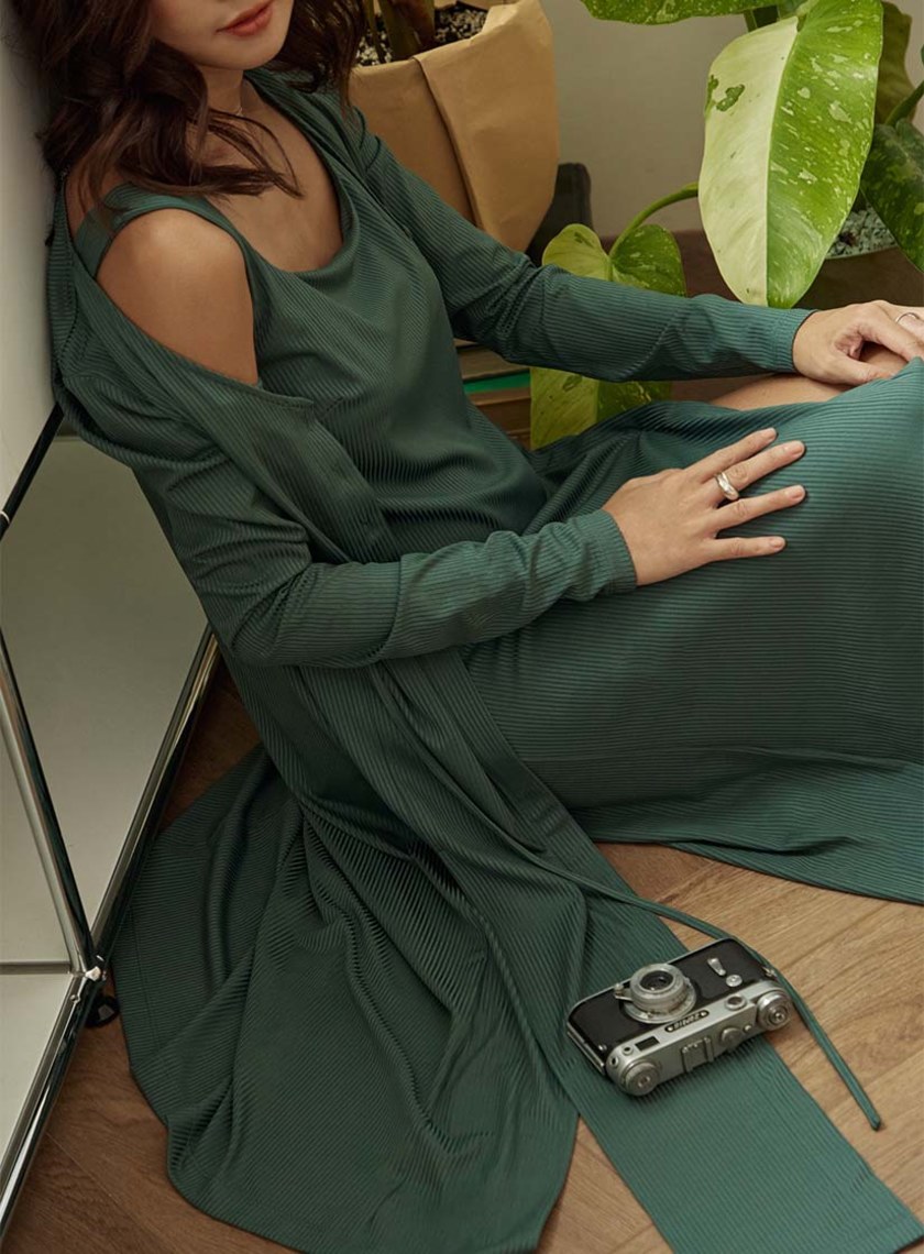 V領坑條細綁帶長袖罩衫